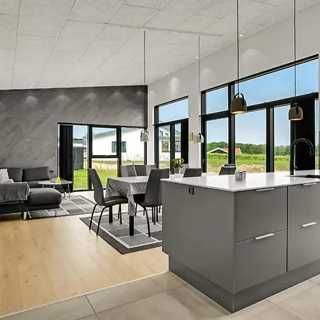 Gorgeous In With Kitchen Casa vacanze