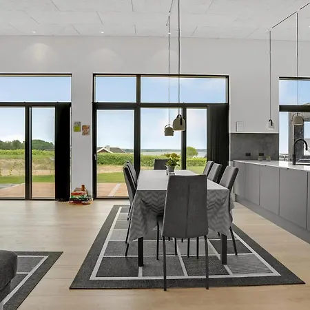 Gorgeous In With Kitchen Casa de Férias