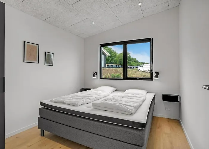 בית נופש Gorgeous In With Kitchen *